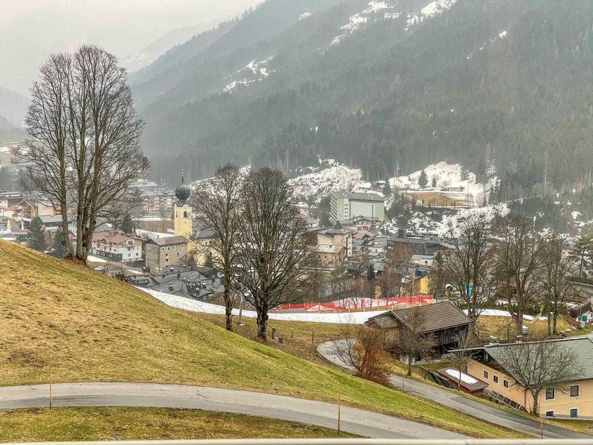 Saalbach Apartments Landhaus Bernkogel - Ski In Ski Out Esterno foto