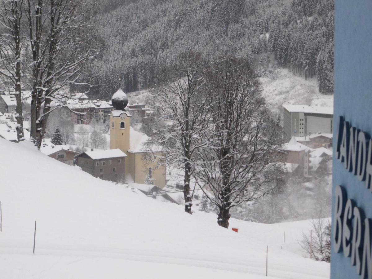 Saalbach Apartments Landhaus Bernkogel - Ski In Ski Out Esterno foto